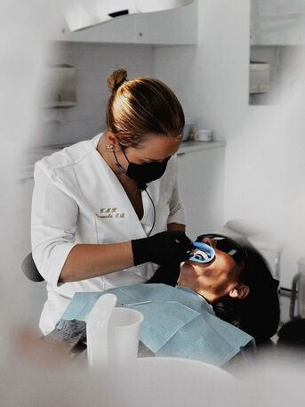 London, Dental, Options For Replacing Missing Teeth