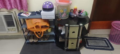 Manama, Household Items, BHD 70,  Tv Stand,Dining Table,Fridge,Showrack Small