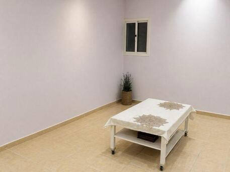Jeddah, Furniture, SAR 100,  Ikea Table