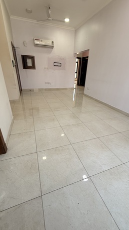 Zinj, Apartments, Flats, Houses & Villas, BHD 280/month,  3 BR,  2 Bath,Ewa,rsvd Parking,semi Furnished Spacious Flat 4 Rent N Zinj@Inclusive33112437