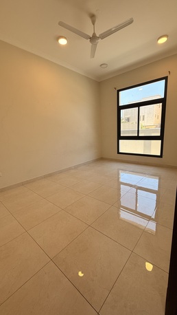 Zinj, Apartments, Flats, Houses & Villas, BHD 280/month,  3 BR,  2 Bath,Ewa,rsvd Parking,semi Furnished Spacious Flat 4 Rent N Zinj@Inclusive33112437