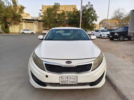 Riyadh, Vehicles, Cars & Trucks , Kia Optima,  2013,  Automatic,  321000 KM,  For Sale-   Sedan - Excellent Condition