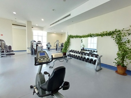 Juffair, Apartments, Flats, Houses & Villas, BHD 370/month,  Furnished,  2 BR,  140 Sq. Meter,  2 Bhk Plus Store Room | 3 Bathroom | Balcony | Wifi & Hk Service | Closed Kitchen | Cpr Ad