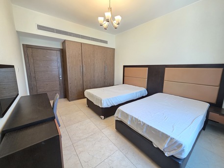 Juffair, Apartments, Flats, Houses & Villas, BHD 370/month,  Furnished,  2 BR,  140 Sq. Meter,  2 Bhk Plus Store Room | 3 Bathroom | Balcony | Wifi & Hk Service | Closed Kitchen | Cpr Ad