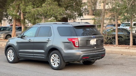 Jeddah, Vehicles, Cars & Trucks , SAR 27000,  Ford Explorer,  2011,  Automatic,  350000 KM,  Explorere In Excellent Condition