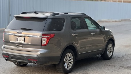 Jeddah, Vehicles, Cars & Trucks , SAR 27000,  Ford Explorer,  2011,  Automatic,  350000 KM,  Explorere In Excellent Condition