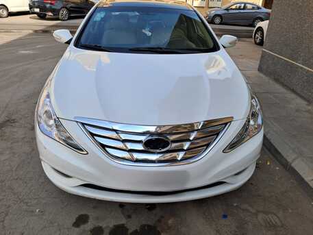 Riyadh, Vehicles, Cars & Trucks , SAR 25000,  Hyundai Sonata Limited,  2012,  Automatic,  400000 KM,  Hyundai Sonata  &ndash; Well Maintained &ndash; Great Condition