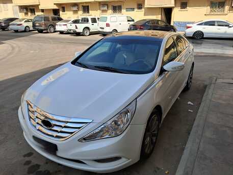 Riyadh, Vehicles, Cars & Trucks , SAR 25000,  Hyundai Sonata Limited,  2012,  Automatic,  400000 KM,  Hyundai Sonata  &ndash; Well Maintained &ndash; Great Condition