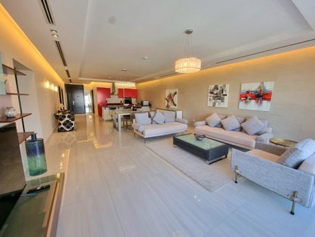 Amwaj Islands, Apartments, Flats, Houses & Villas, BHD 430/month,  Furnished,  2 BR,  140 Sq. Meter,  Spacious 2 BR+ Office Room FF Apartment With Balcony Close To Amwaj Marina