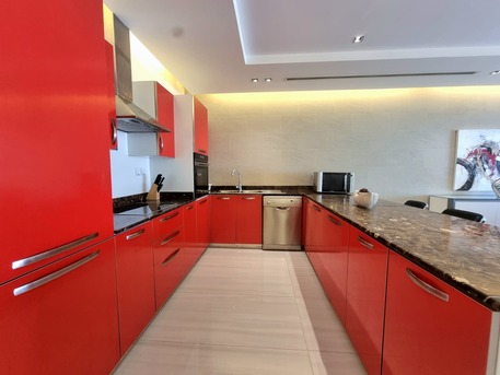 Amwaj Islands, Apartments, Flats, Houses & Villas, BHD 430/month,  Furnished,  2 BR,  140 Sq. Meter,  Spacious 2 BR+ Office Room FF Apartment With Balcony Close To Amwaj Marina