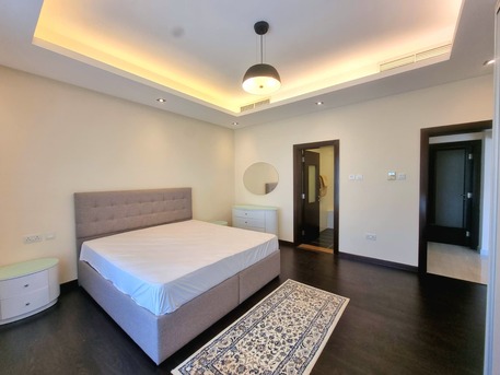 Amwaj Islands, Apartments, Flats, Houses & Villas, BHD 430/month,  Furnished,  2 BR,  140 Sq. Meter,  Spacious 2 BR+ Office Room FF Apartment With Balcony Close To Amwaj Marina