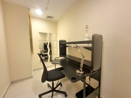 Amwaj Islands, Apartments, Flats, Houses & Villas, BHD 430/month,  Furnished,  2 BR,  140 Sq. Meter,  Spacious 2 BR+ Office Room FF Apartment With Balcony Close To Amwaj Marina