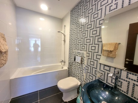 Amwaj Islands, Apartments, Flats, Houses & Villas, BHD 430/month,  Furnished,  2 BR,  140 Sq. Meter,  Spacious 2 BR+ Office Room FF Apartment With Balcony Close To Amwaj Marina