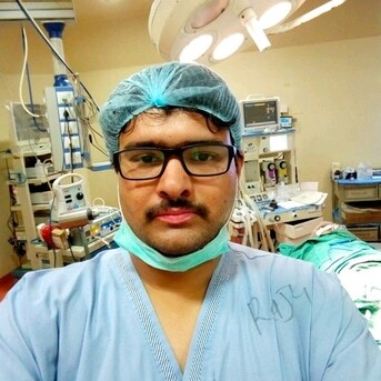 Ghaziabad, Health, Best Knee Replacement Doctors In Ghaziabad &mdash; Dr. Abhinav Singhal