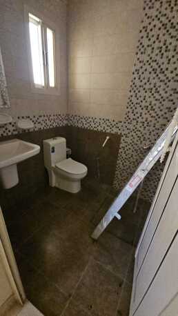 Salmaniya, Apartments, Flats, Houses & Villas, BHD 250/month,  2 BR,  2 Bedroom Big Unfurnished Flat For Rent Without Ewa