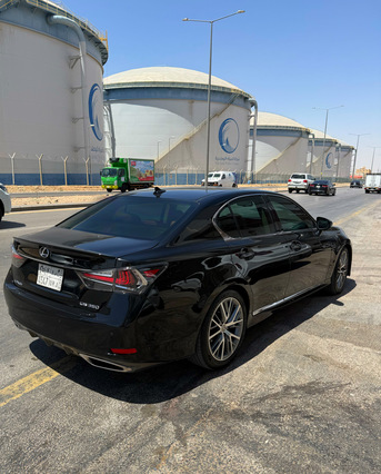 Riyadh, Vehicles, Cars & Trucks , SAR 74,  Lexus GS,  2015,  Automatic,  183 KM,   350 | Low Mileage
