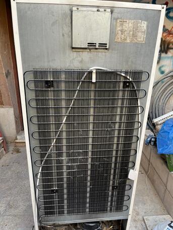 Riyadh, Appliances, SAR 250,  Refrigerator/Fridge For Sale ( Not Working) - Hitachi , Clean