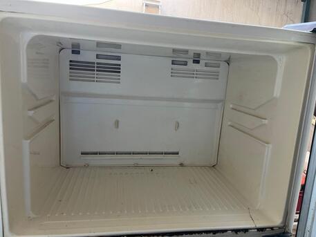 Riyadh, Appliances, SAR 250,  Refrigerator/Fridge For Sale ( Not Working) - Hitachi , Clean