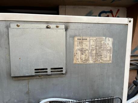 Riyadh, Appliances, SAR 250,  Refrigerator/Fridge For Sale ( Not Working) - Hitachi , Clean