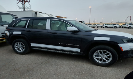 Dammam, Vehicles, Cars & Trucks , SAR 150000,  2025 Grand Cherokee Laredo,  2025,  Automatic,  0000 KM,  Brand New