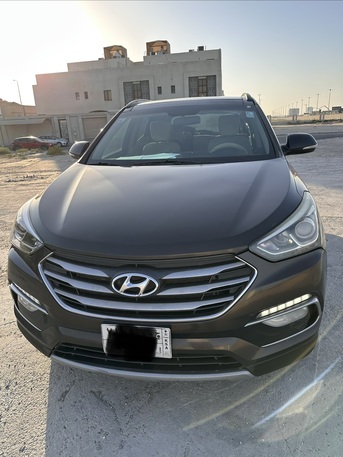 Khobar, Vehicles, Cars & Trucks , SAR 35000,  Hyundai Santa Fe,  2016,  Automatic,  257000 KM,  Hyundai Santafe  For Sale- 257k Odometer Price 35000 Sar