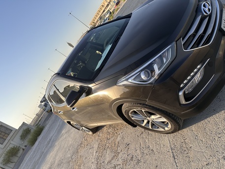 Khobar, Vehicles, Cars & Trucks , SAR 35000,  Hyundai Santa Fe,  2016,  Automatic,  257000 KM,  Hyundai Santafe  For Sale- 257k Odometer Price 35000 Sar