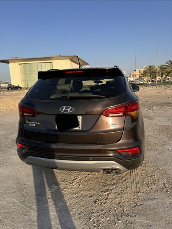 Khobar, Vehicles, Cars & Trucks , SAR 35000,  Hyundai Santa Fe,  2016,  Automatic,  257000 KM,  Hyundai Santafe  For Sale- 257k Odometer Price 35000 Sar