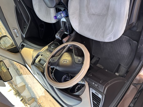 Khobar, Vehicles, Cars & Trucks , SAR 35000,  Hyundai Santa Fe,  2016,  Automatic,  257000 KM,  Hyundai Santafe  For Sale- 257k Odometer Price 35000 Sar
