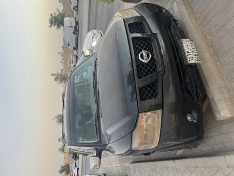 Riyadh, Vehicles, Cars & Trucks , SAR 18000,  Nissan Armada,  2008,  Automatic,  400000 KM,  For Sale:   SE