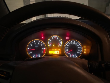 Riyadh, Vehicles, Cars & Trucks , SAR 18000,  Nissan Armada,  2008,  Automatic,  400000 KM,  For Sale:   SE