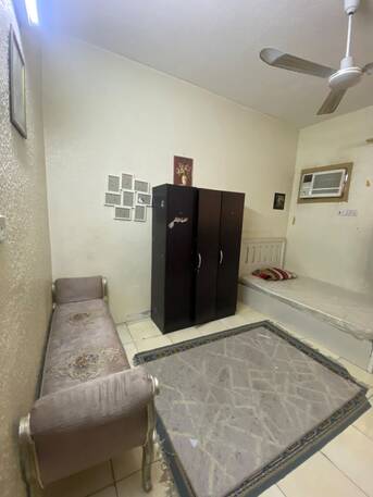 Al Wizarat, Rooms for Rent, 1000/month,  Furnished,  Single Room