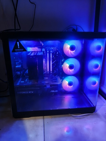 Riyadh, Electronics, SAR 6000,  Gaming PC RTX 5070 + Monitor 27 Inch Bonus Gaming Chair