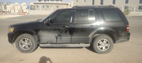 Riyadh, Vehicles, Cars & Trucks , SAR 8000,  Ford Explorer,  2009,  Automatic,  300000 KM,   XLT   V6 Vehicle Is In Good Condition