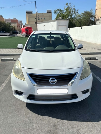 Saar, Vehicles, Cars & Trucks , BHD 1470,  Nissan Sunny,  2013,  Automatic,  166000 KM,    For Quick Sale