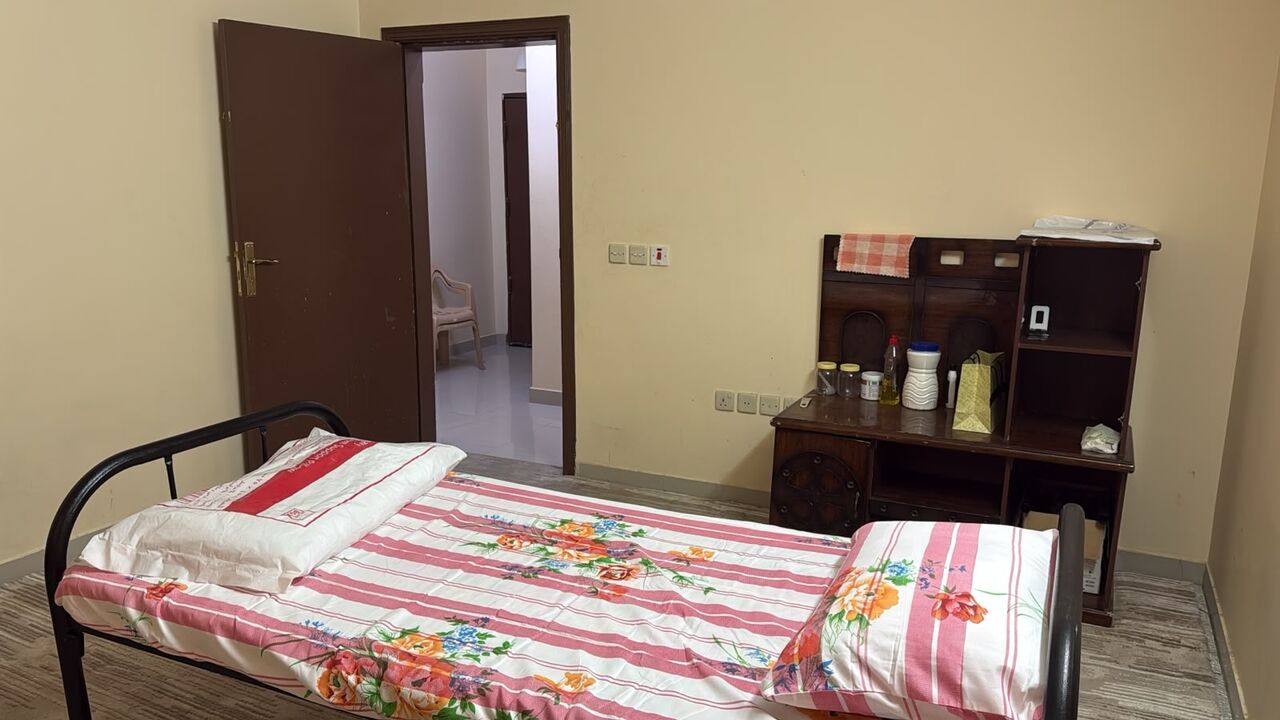 Ghirnatah, Rooms for Rent, SAR 1500/month,  Executive Room Unfurnished For Rent In Ghirnatah Exit 8