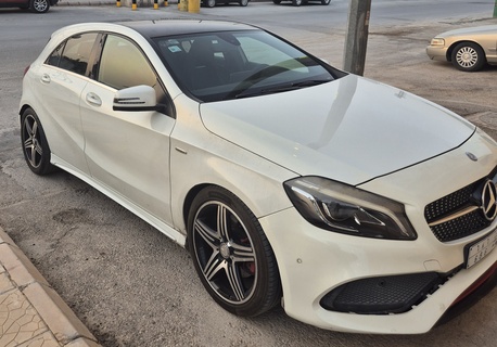 Riyadh, Vehicles, Cars & Trucks , SAR 46000,  Mercedes-A250 Sport,  2016,  Automatic,  133 KM,  Low Milage Mercedes A250