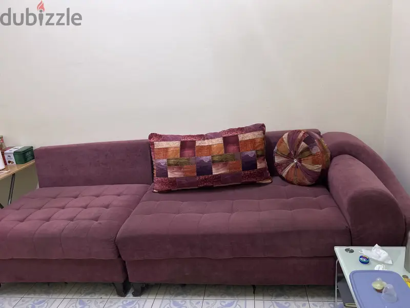 Umm Al Hassam, Furniture, BHD 20,  Sofa -5 Seater