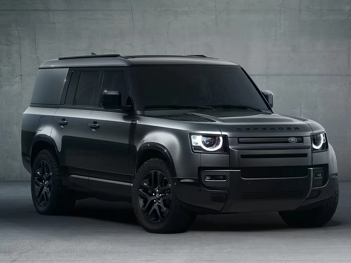 Sharjah, Automotive, LAND ROVER DEFENDER OIL SERVICE OFFER