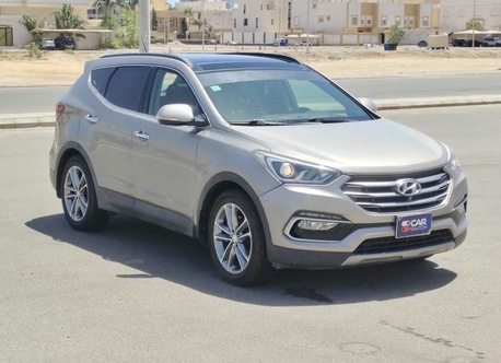 Jeddah, Vehicles, Cars & Trucks , SAR 40000,  Hyundai Santa Fe,  2016,  Automatic,  150000 KM,  Santa Fe  Very Good Condition
