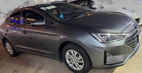 Riyadh, Vehicles, Cars & Trucks , SAR 45000,  HYUNDAI ELANTRA,  2019,  Automatic,  140000 KM,  2,0 ORIGINAL CONDITION