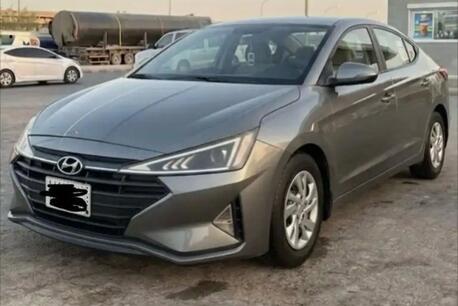 Riyadh, Vehicles, Cars & Trucks , SAR 45000,  HYUNDAI ELANTRA,  2019,  Automatic,  140000 KM,  2,0 ORIGINAL CONDITION 1