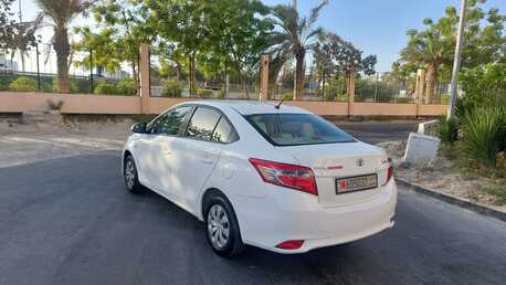 Manama, Vehicles, Cars & Trucks , BHD 2500,  Toyota Yaris 1.5 E Full Automattic Very Good Condation Single Ownar,  2017,  Automatic,  280000 KM,
