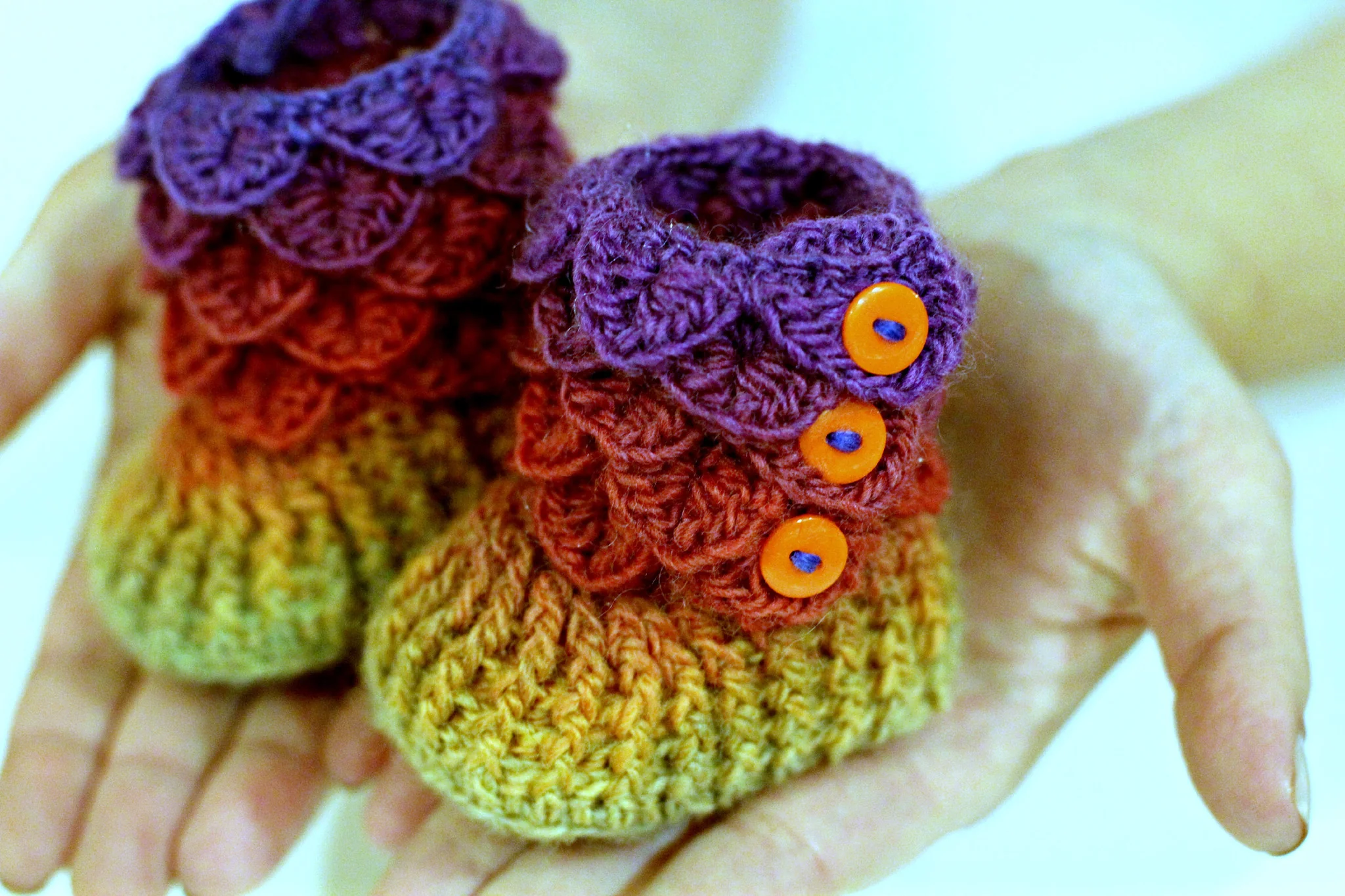 London, Clothing & Accessories, GBP 6,  Crocodile Stitch Booties Pattern Bonitapatterns.com