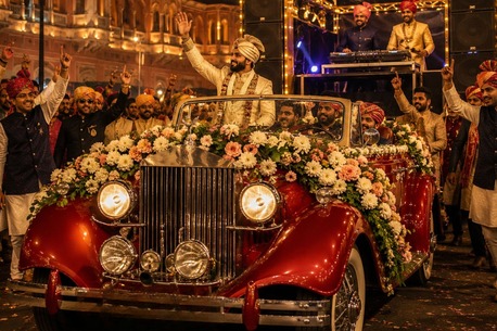 Jaipur, Travel, Bar On Wheels In Jaipur | Luxury Mobile Cocktail Bar For Weddings & Events