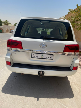 Dhahrat Laban, Vehicles, Cars & Trucks , SAR 142000,  Toyota Land Cruiser,  2017,  Automatic,  194000 KM,  Land Cruiser GX  Bahraini Spec