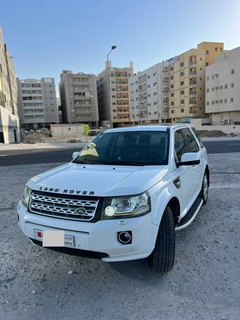 East Riffa, Vehicles, Cars & Trucks , BHD 3500,  Land Rover LR2,  2013,  Automatic,  112000 KM,  Car For Sale  For Sale