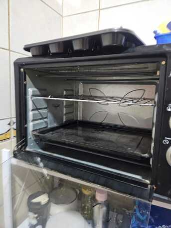 Jubail, Appliances, SAR 300,  300 SR - Fridge And Oven For Sale
