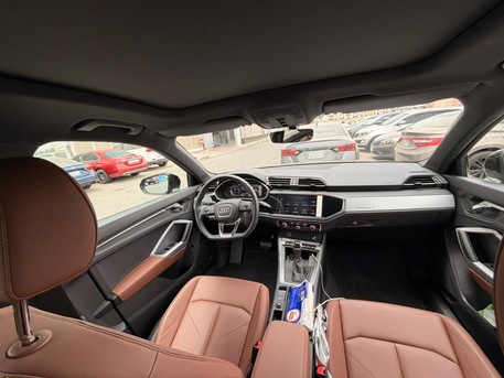 Jeddah, Vehicle Lease Transfer, SAR 195000,  Audi Q3 2025 With Only 12000km On It. 2025 Q3 اودي