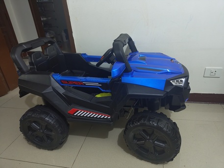 Dammam, Toys & Games, SAR 350,  Kids Ride On Electric Car Or Jeep