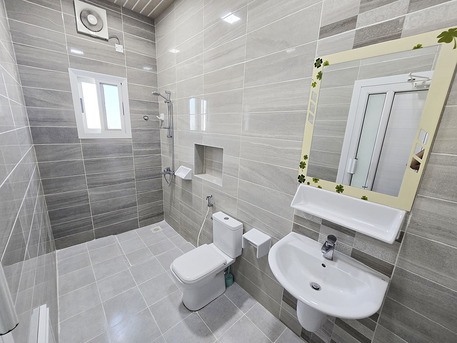 Sanabis, Apartments, Flats, Houses & Villas, BHD 190/month,  45 Sq. Meter,  1BHK Apartment With EWA + Elevator And Car Park